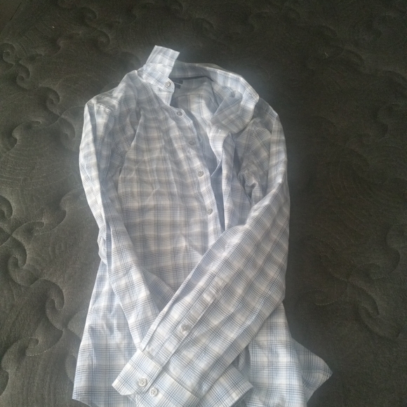 Large Slim Fit Apt. 9 Blue Men's Dress Shirt Short Sleeve Man's Button Up Solid - Picture 2 of 8
